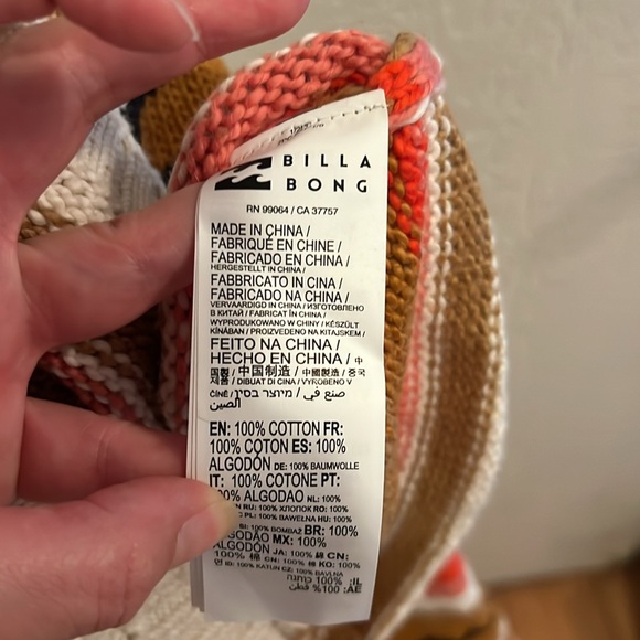 NWT Billabong Striped Sweater - Picture 10 of 10